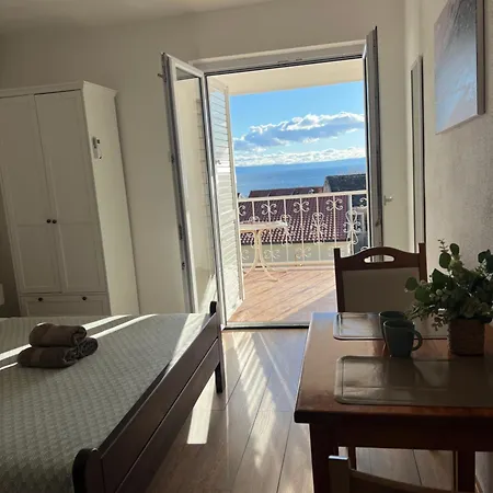 Goran 2 Apartment *