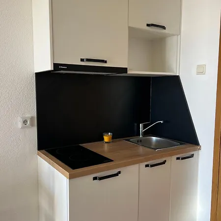 Goran 2 Apartment *