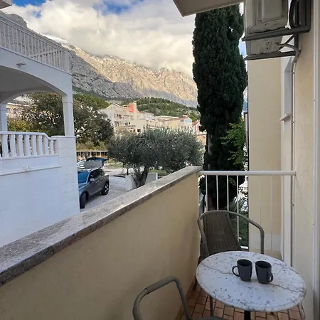 Goran 2 * Baška Voda